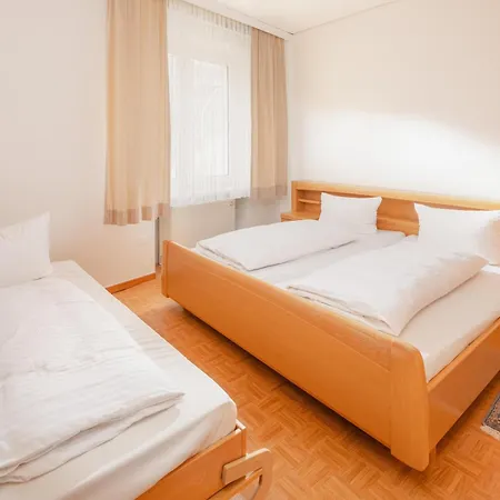 Apartament Haus Tiemann 2 *